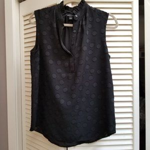 Ann Taylor Black sleeveless Blouse Sz S